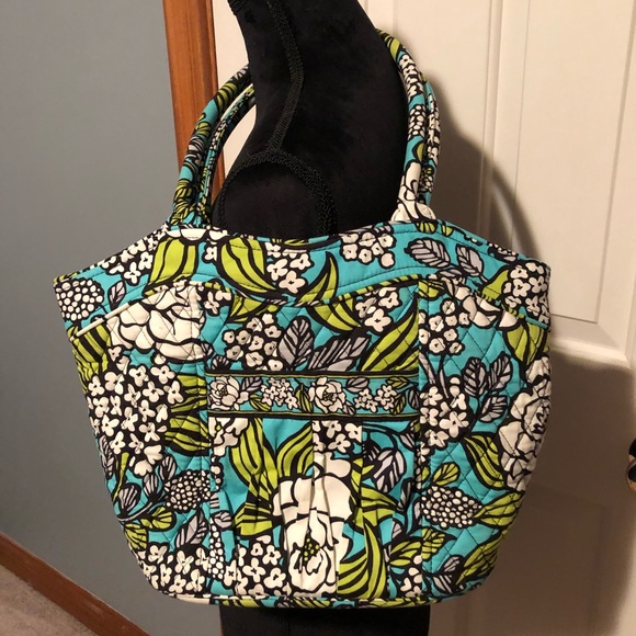 Vera Bradley Hobo Purse - Picture 2 of 3